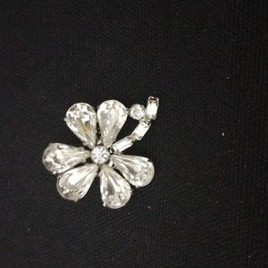 Vintage Silver Tone 1920's Art Deco Clover Rhinestone Brooch
